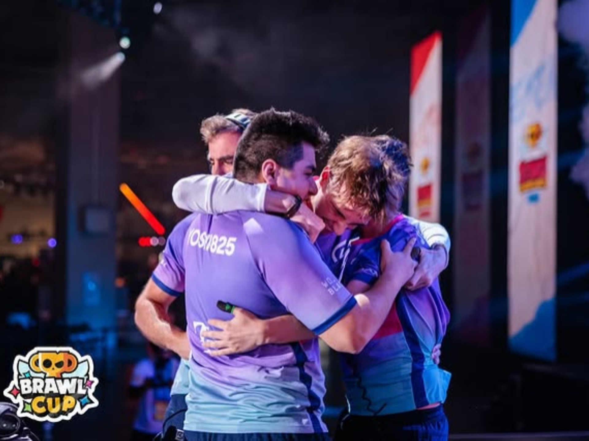 DK轻取TSM，Crisp关键团战开团秒人宿敌对决全球总决赛，留下经典瞬间