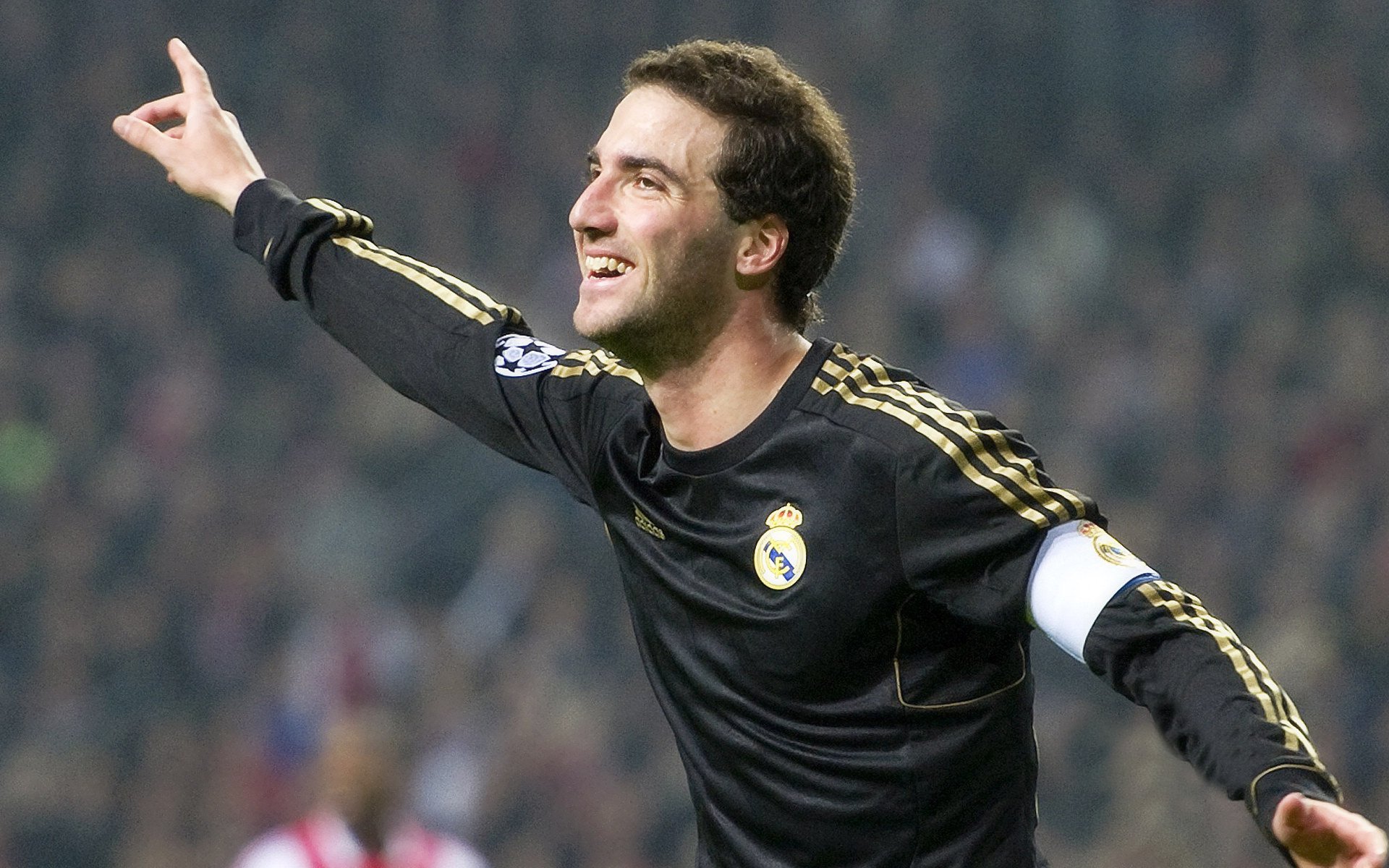 开云体育入口-神锋苏醒！奥斯梅恩一战定乾坤，塞内加尔破除心魔的非洲杯之战