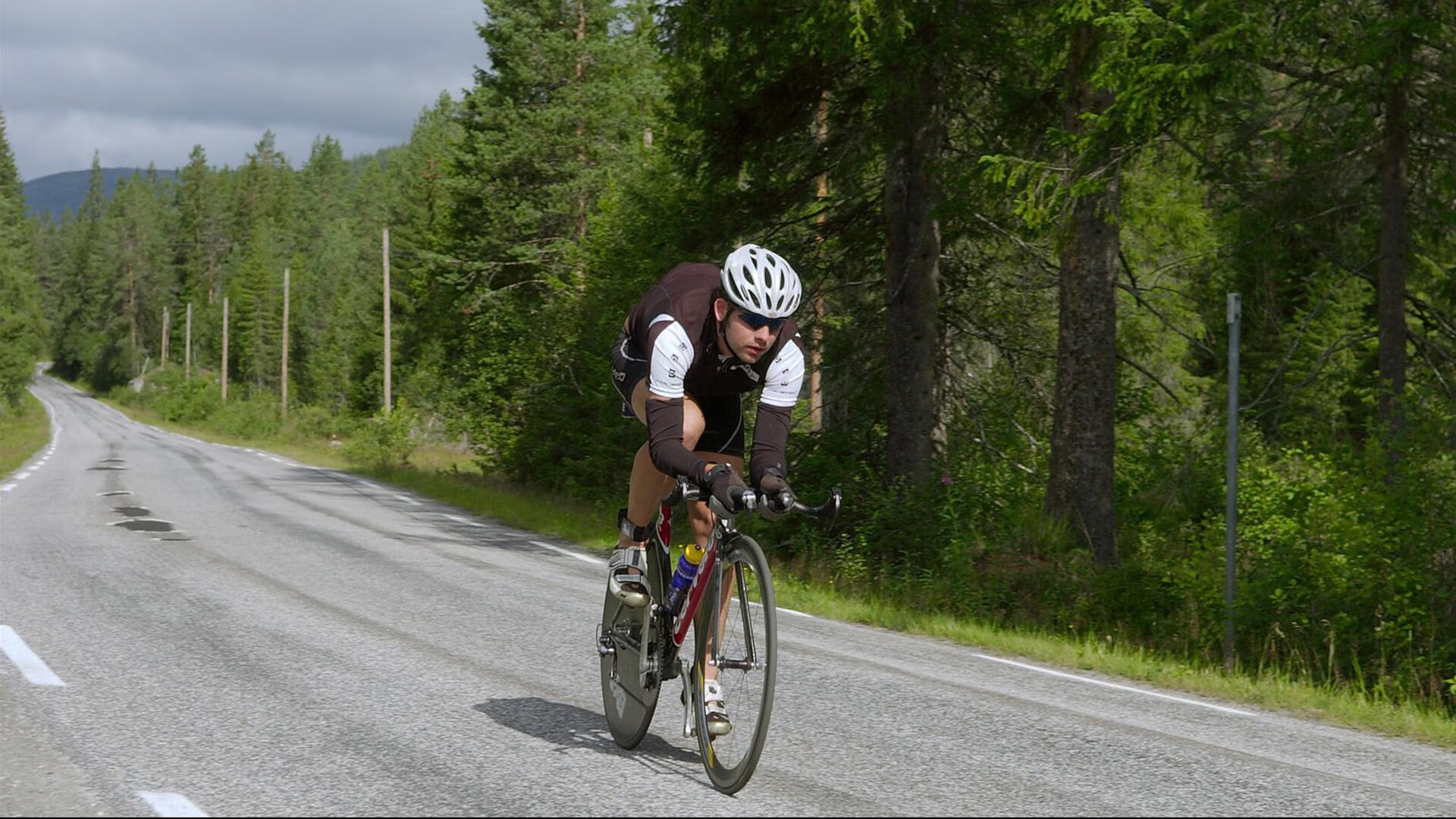 德罗赞一剑封喉！深圳队绝境翻盘，老鹰的翅膀被折断了